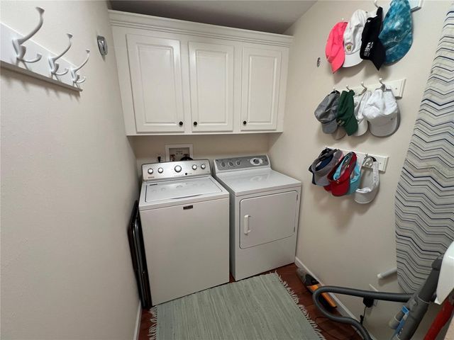 717 CAREFREE, Venice, FL 34285