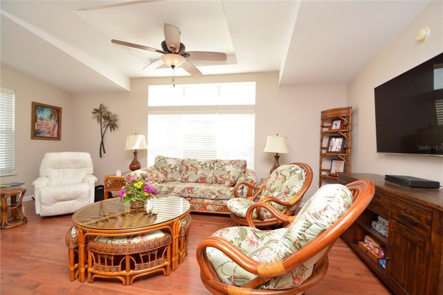 717 CAREFREE, Venice, FL 34285