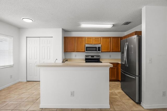 4143 WINDING RIVER WAY, Land O Lakes, FL 34639