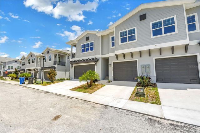 5725 DESERT ROSE PLACE, Tampa, FL 33615