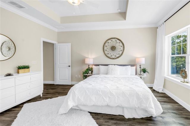 5725 DESERT ROSE PLACE, Tampa, FL 33615