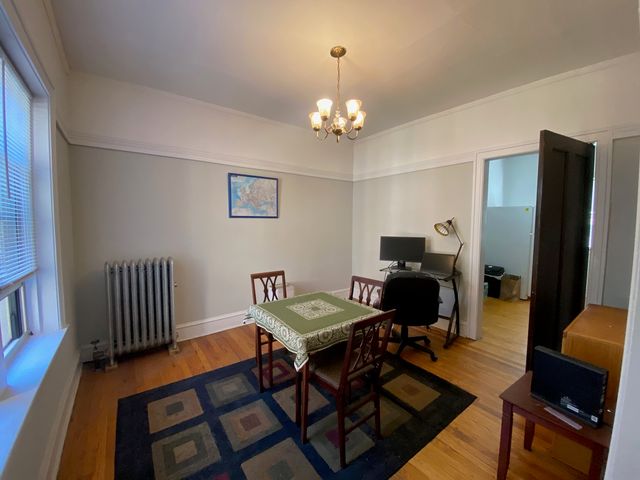 736 Reba Place G2, Evanston, IL 60202