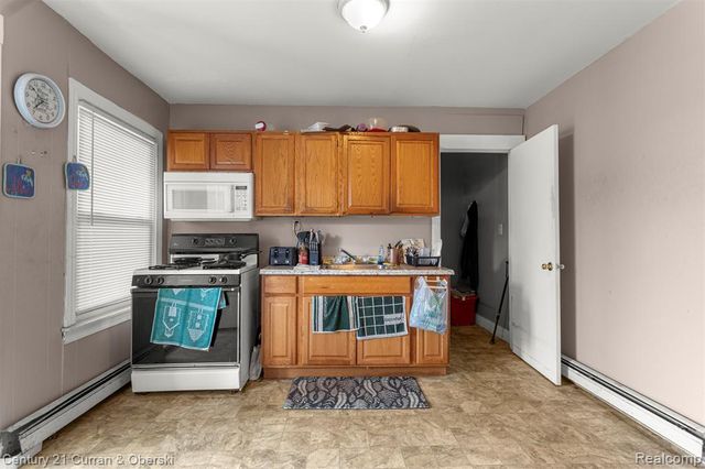 6632 W Fort Street, Detroit, MI 48209
