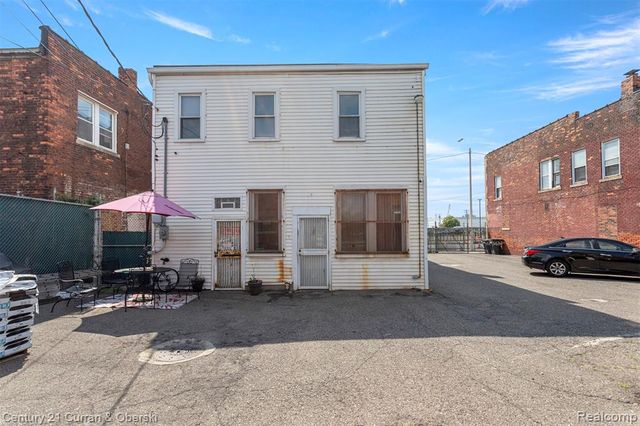 6632 W Fort Street, Detroit, MI 48209