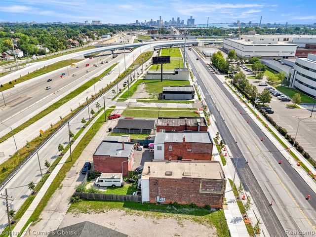 6632 W Fort Street, Detroit, MI 48209