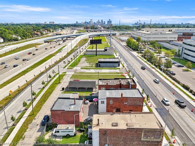 6632 W Fort Street, Detroit, MI 48209