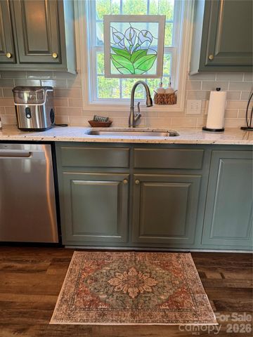 109 White Hall Lane, Hudson, NC 28638
