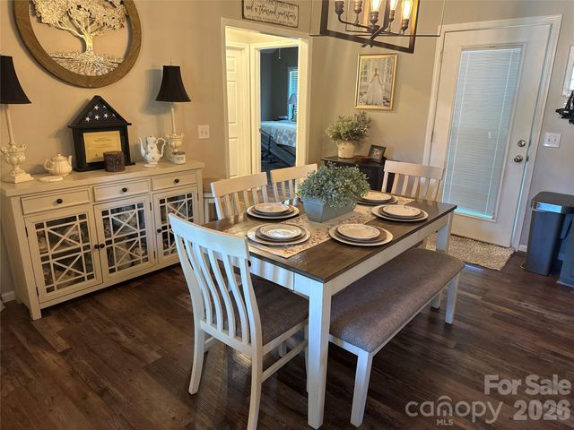 109 White Hall Lane, Hudson, NC 28638