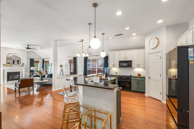 5144 Balmoral Court, Grand Prairie, TX 75052