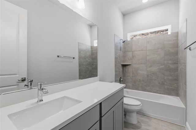 18810 Eastwood Ridge Court, Crosby, TX 77532