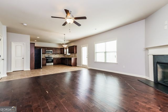 3221 Puritan Way, Mcdonough, GA 30252