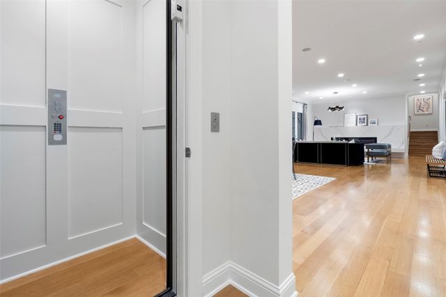 400 ALMARION DR, Austin, TX 78746