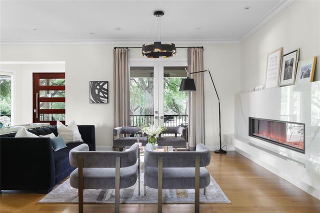 400 ALMARION DR, Austin, TX 78746