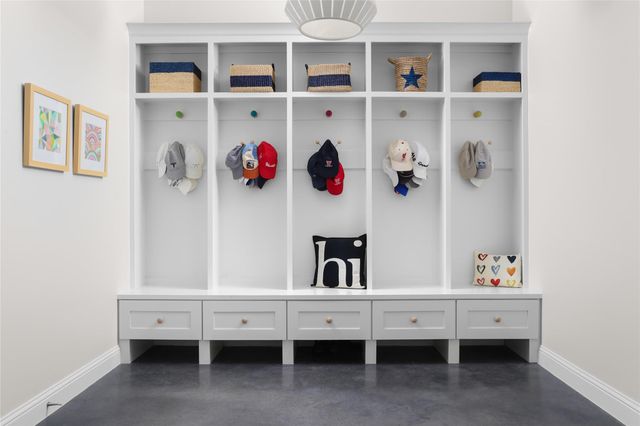 400 ALMARION DR, Austin, TX 78746