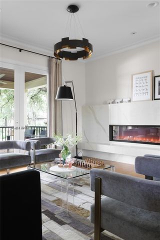 400 ALMARION DR, Austin, TX 78746