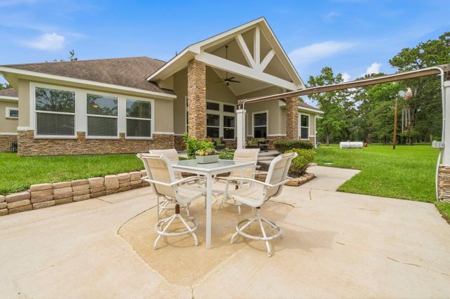 10810 Post Oak Drive, Conroe, TX 77385