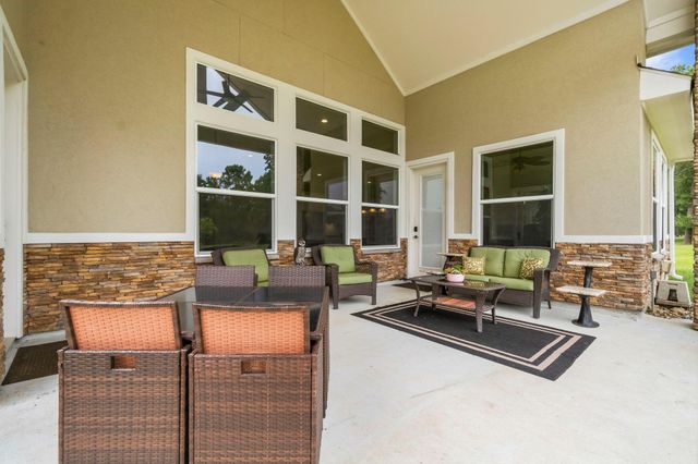 10810 Post Oak Drive, Conroe, TX 77385