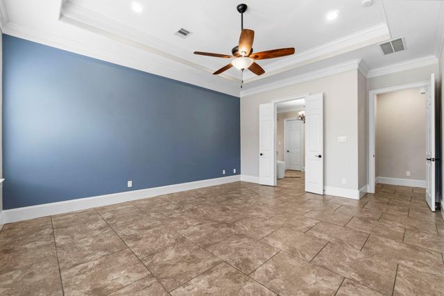 10810 Post Oak Drive, Conroe, TX 77385