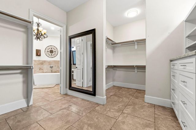 10810 Post Oak Drive, Conroe, TX 77385