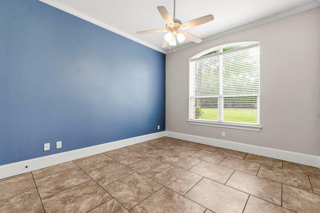 10810 Post Oak Drive, Conroe, TX 77385