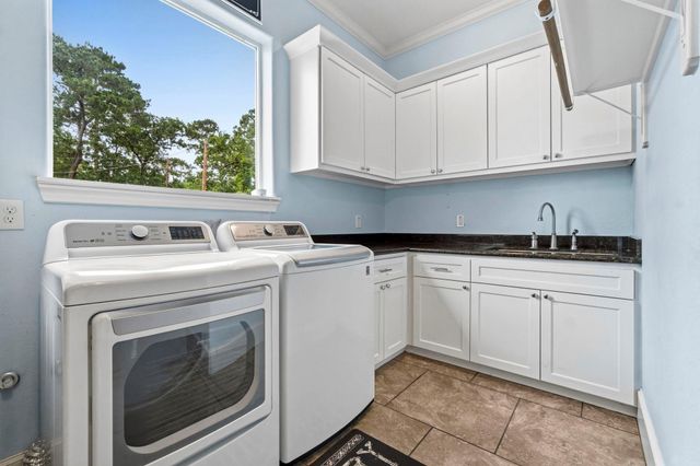 10810 Post Oak Drive, Conroe, TX 77385