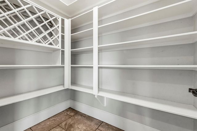 10810 Post Oak Drive, Conroe, TX 77385