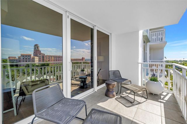 700 BEACH DRIVE NE 708, St Petersburg, FL 33701