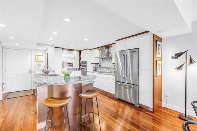 700 BEACH DRIVE NE 708, St Petersburg, FL 33701