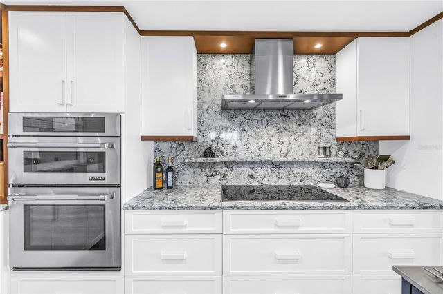 700 BEACH DRIVE NE 708, St Petersburg, FL 33701