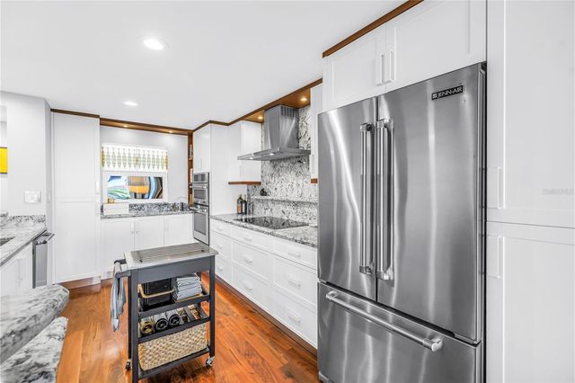 700 BEACH DRIVE NE 708, St Petersburg, FL 33701