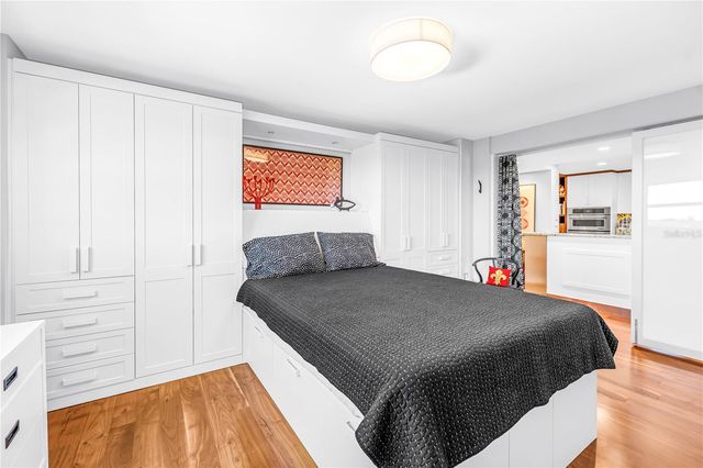 700 BEACH DRIVE NE 708, St Petersburg, FL 33701