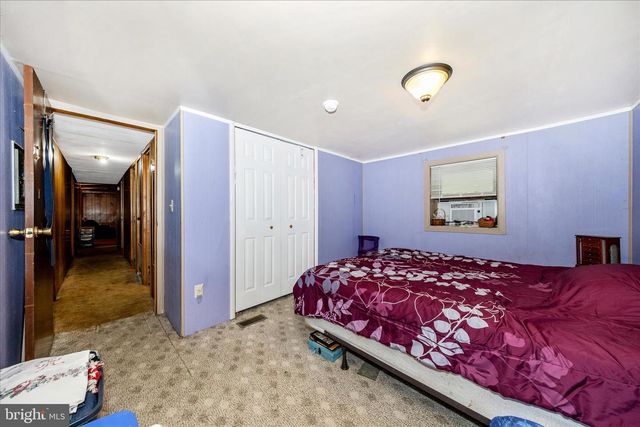 9607 CRYSTAL FALLS DR, Hagerstown, MD 21740