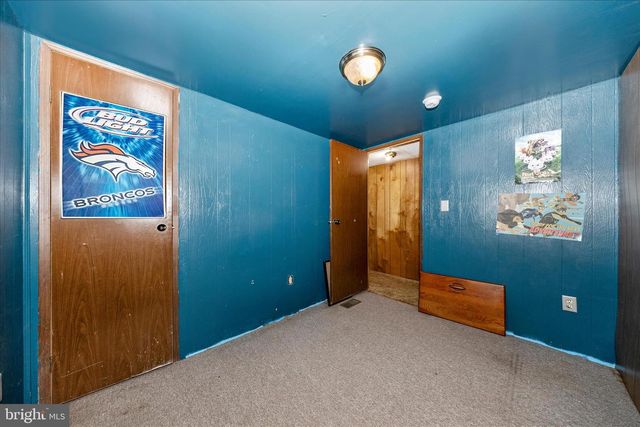 9607 CRYSTAL FALLS DR, Hagerstown, MD 21740