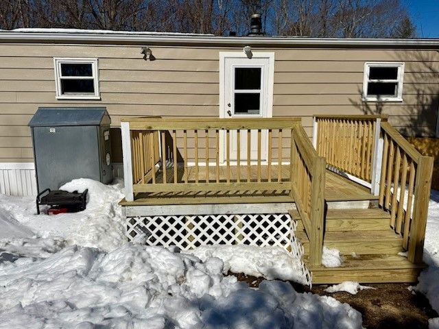 18 Airport Road, Coventry, RI 02816