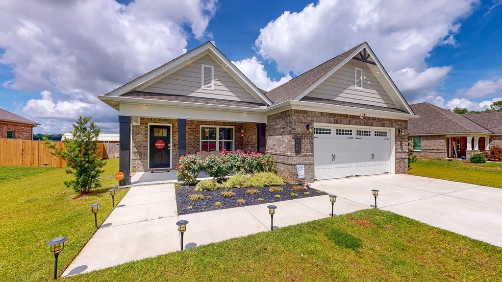 160 Sandbed Road, Newton, AL 36352