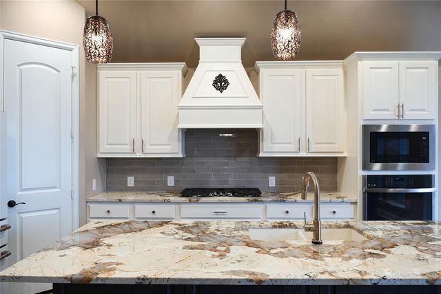 201 Pisa LN, Georgetown, TX 78628