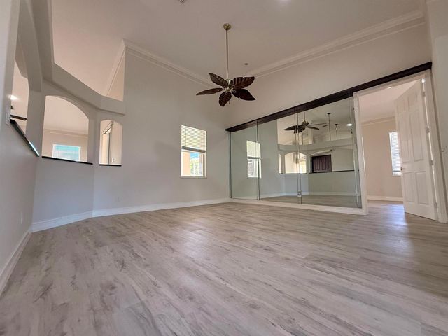 1006 SW Majorca Avenue, Port St. Lucie, FL 34953