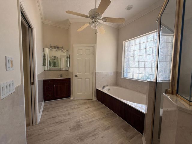 1006 SW Majorca Avenue, Port St. Lucie, FL 34953