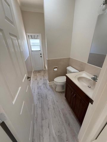 1006 SW Majorca Avenue, Port St. Lucie, FL 34953