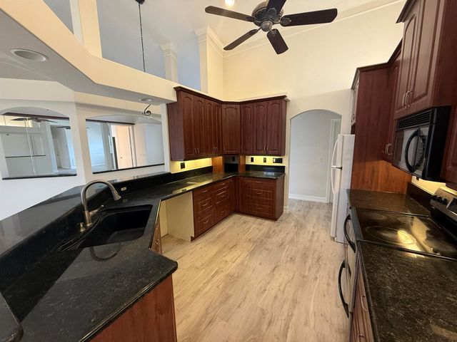 1006 SW Majorca Avenue, Port St. Lucie, FL 34953