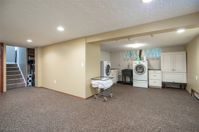 18810 Dellwood Drive, Walton Hills, OH 44146