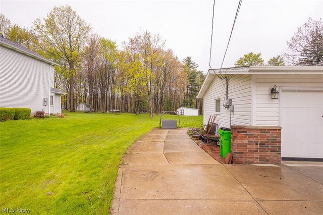 18810 Dellwood Drive, Walton Hills, OH 44146