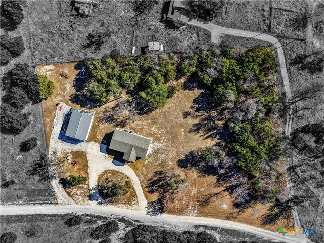 300 Private Road 3221, Kempner, TX 76539