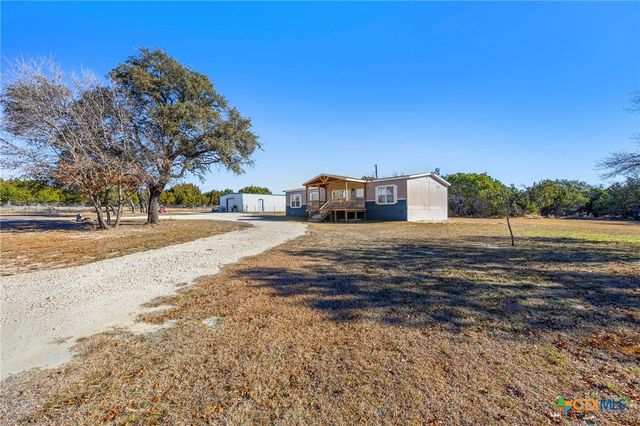 300 Private Road 3221, Kempner, TX 76539