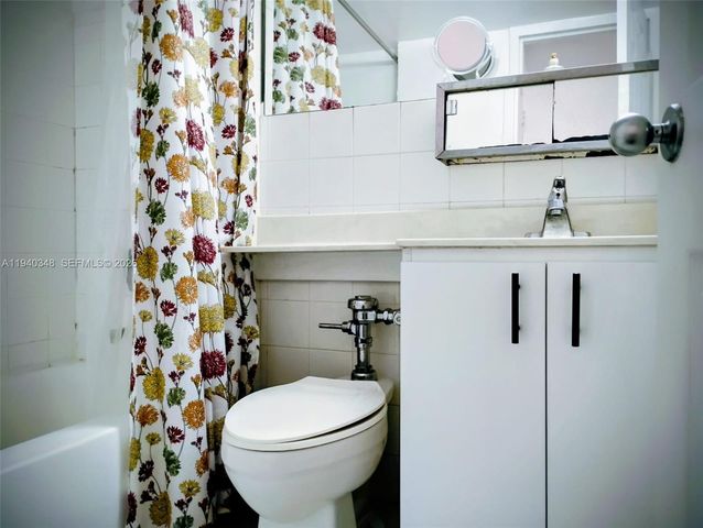 1500 Bay Rd 854S, Miami Beach, FL 33139