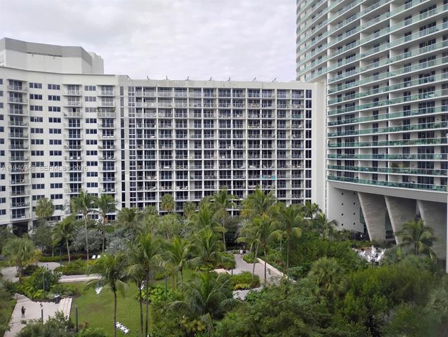 1500 Bay Rd 854S, Miami Beach, FL 33139