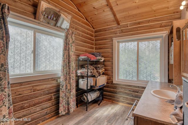 6025 E GROVE AVE, Athol, ID 83801