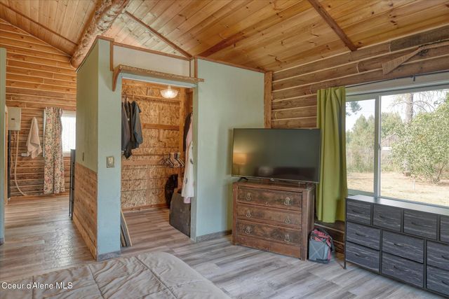 6025 E GROVE AVE, Athol, ID 83801