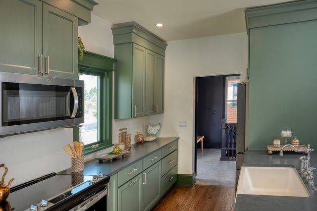 1132 26th Street, Des Moines, IA 50311