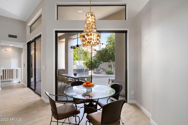7466 E Cochise Road, Scottsdale, AZ 85258
